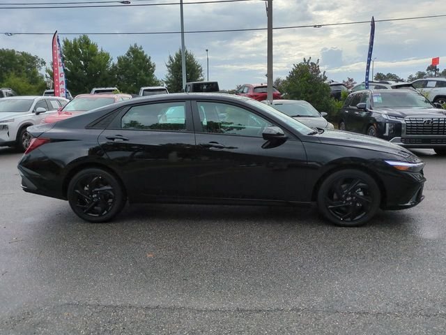 New 2026 Black Hyundai SEL Sport image 30