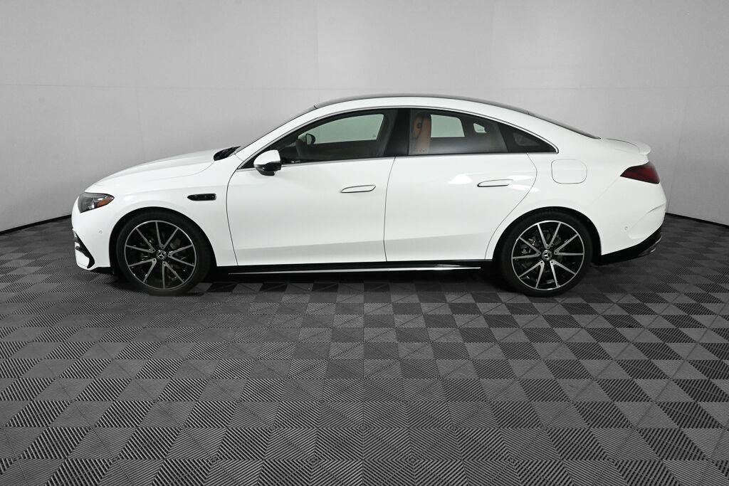 New 2027 Polar White Mercedes-Benz CLA 220 image 37