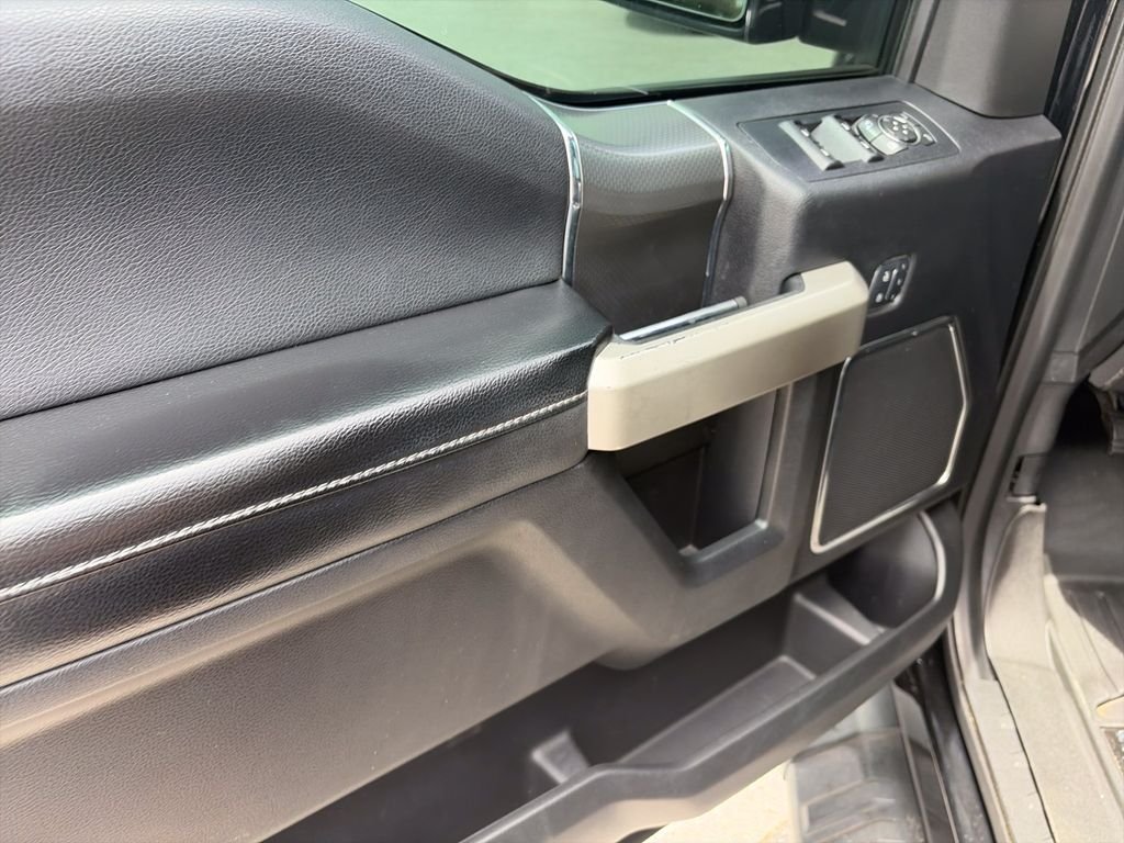 Used 2017 Black Ford Lariat image 18