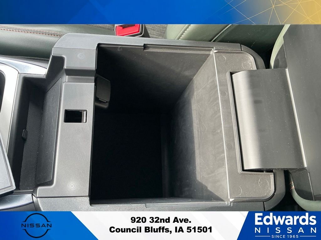 Used 2023 Green Ford Timberline image 32