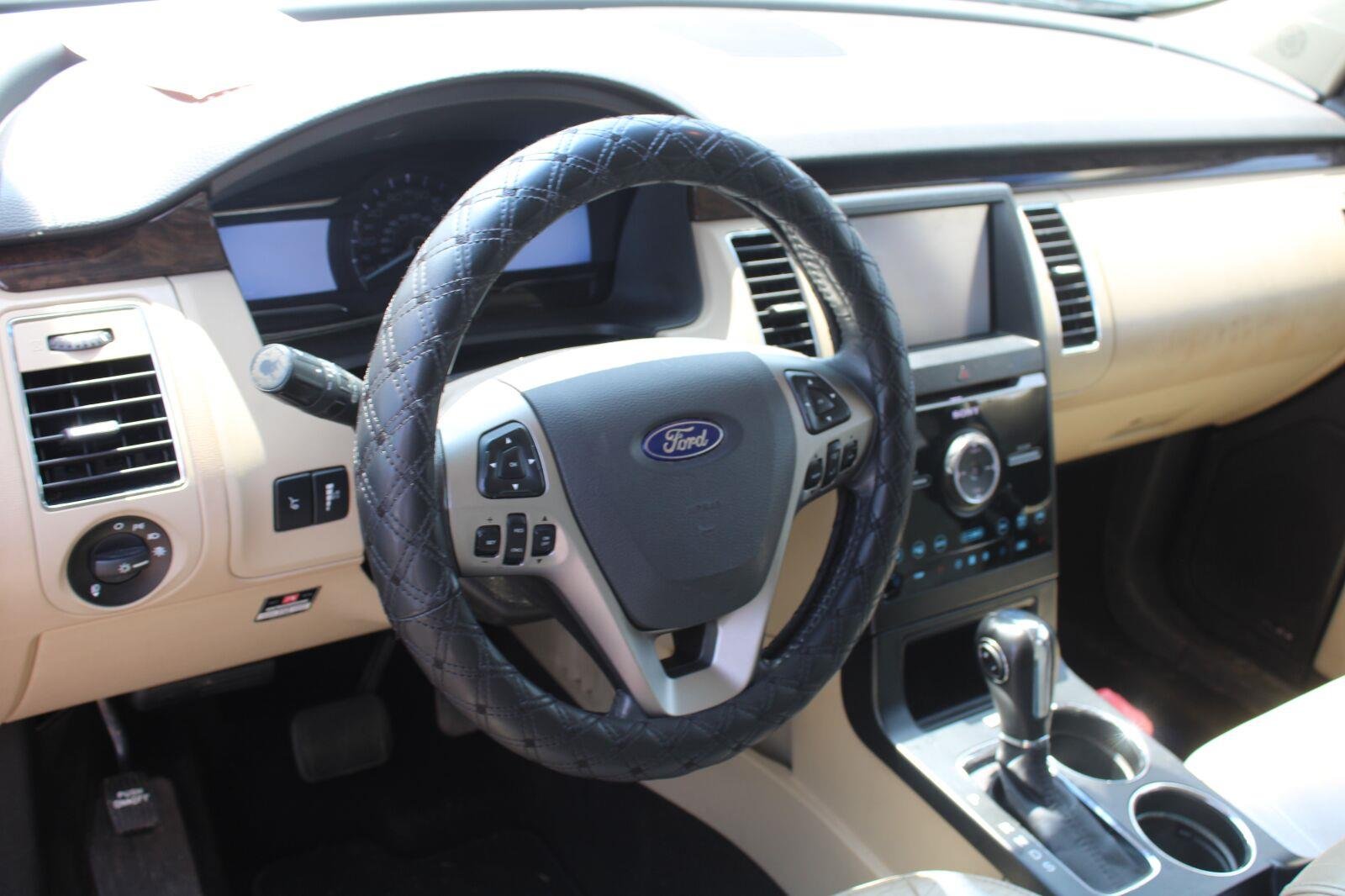 Used 2014 Ruby Red Metallic Tinted Clearcoat Ford Limited image 5