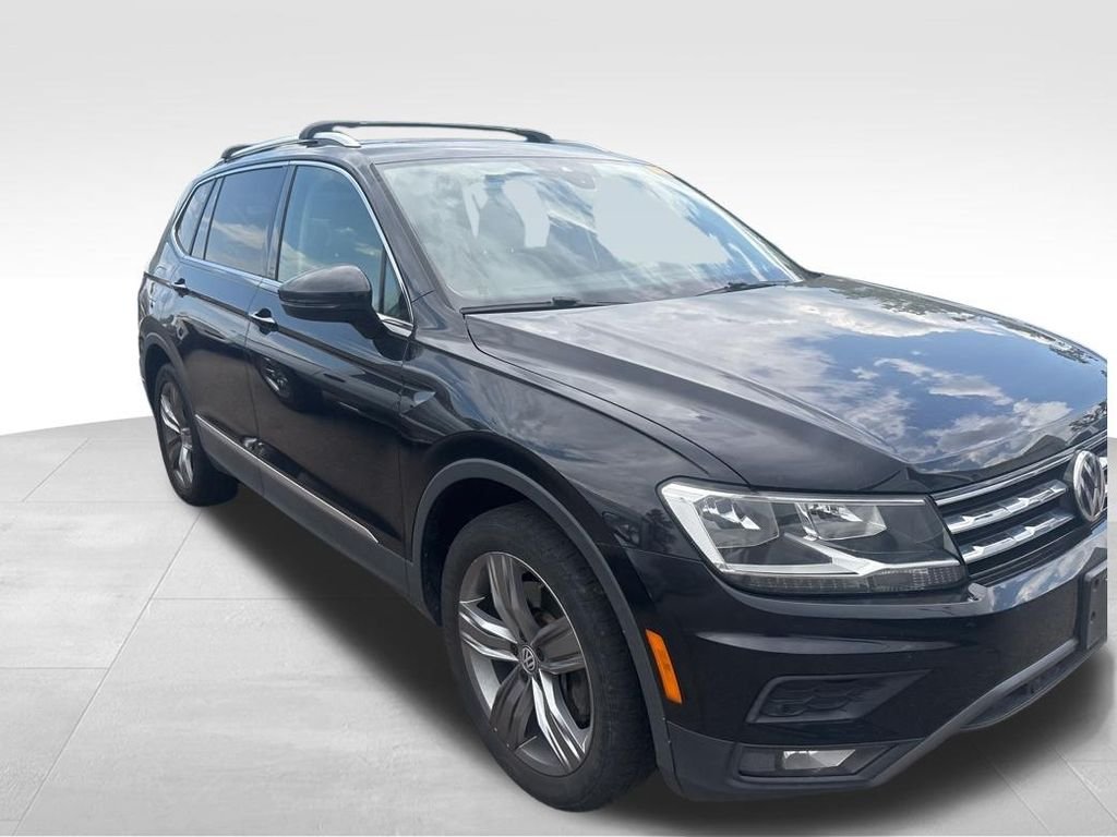 Used 2021 Black Volkswagen 2.0T SEL image 18