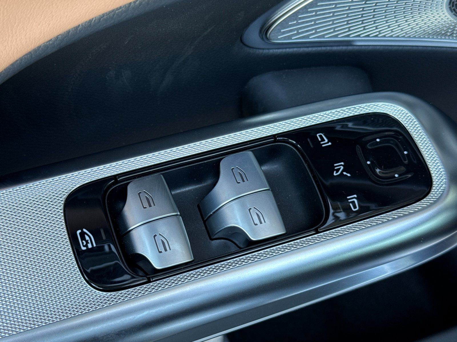 New 2026 Nautical Blue Metallic Mercedes-Benz E 53 AMG® image 15