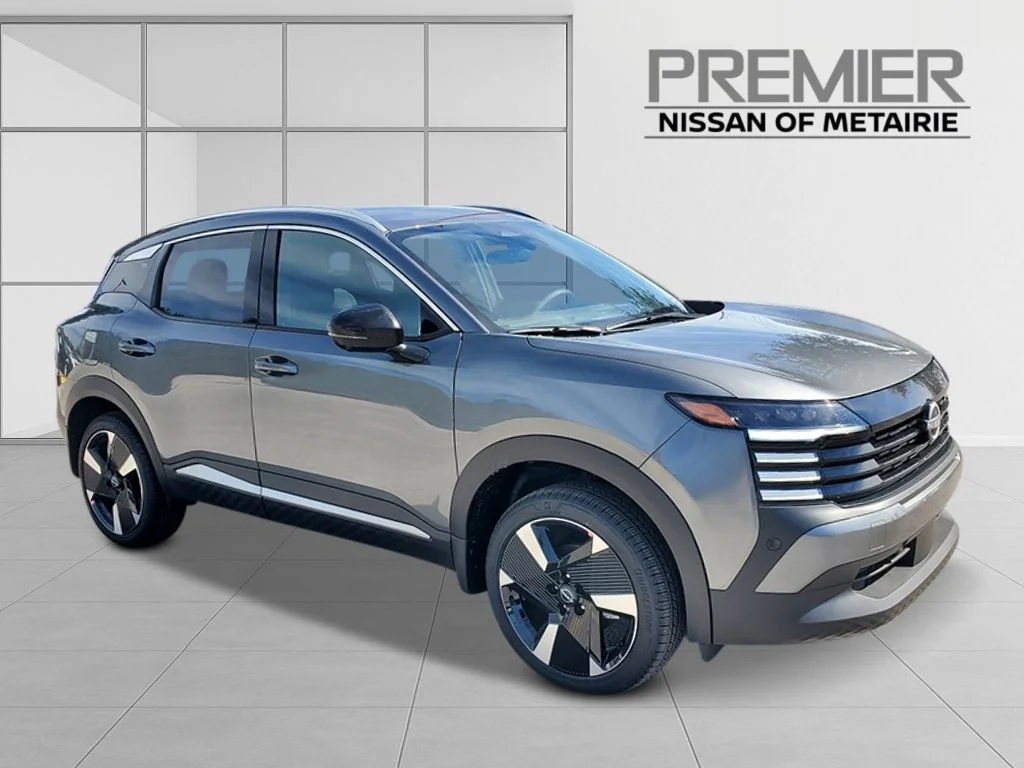 New 2026 Gray Nissan SR image 2