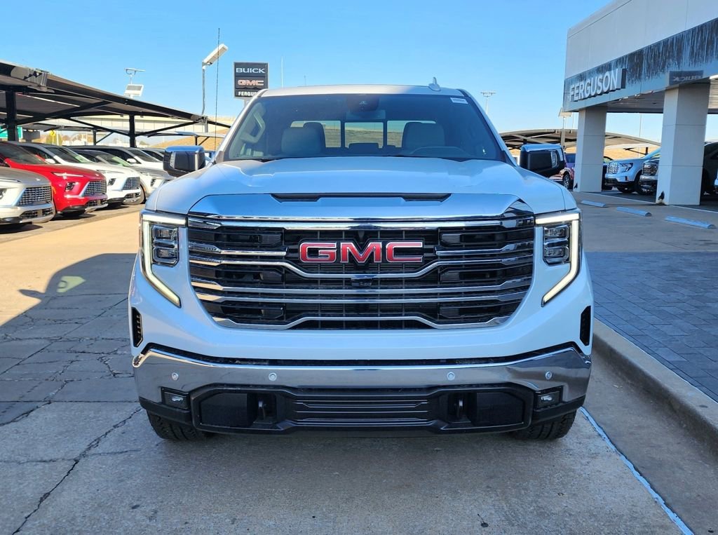 2026 GMC Sierra 1500 SLT - Photo 9