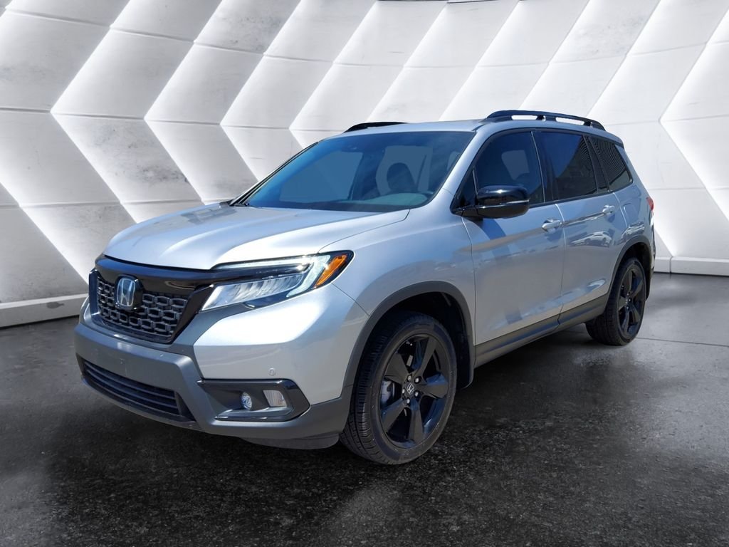 Used 2019 Gray Honda Elite image 3