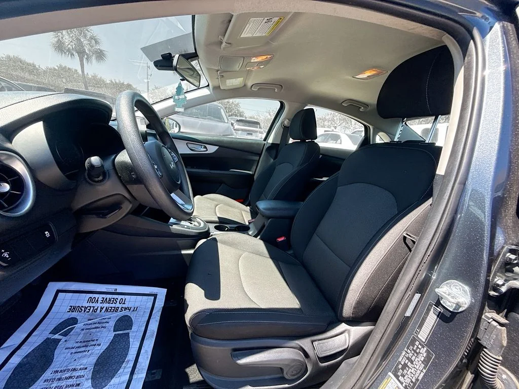 Used 2024 Gray Kia LX image 23