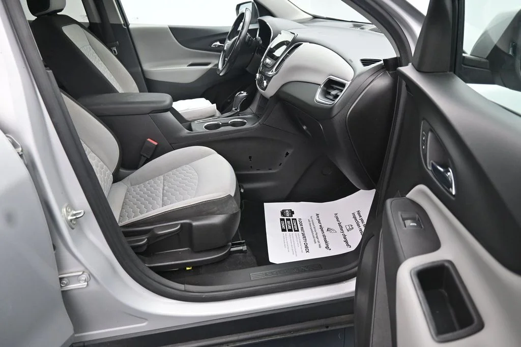 Used 2018 Silver Chevrolet LT image 12