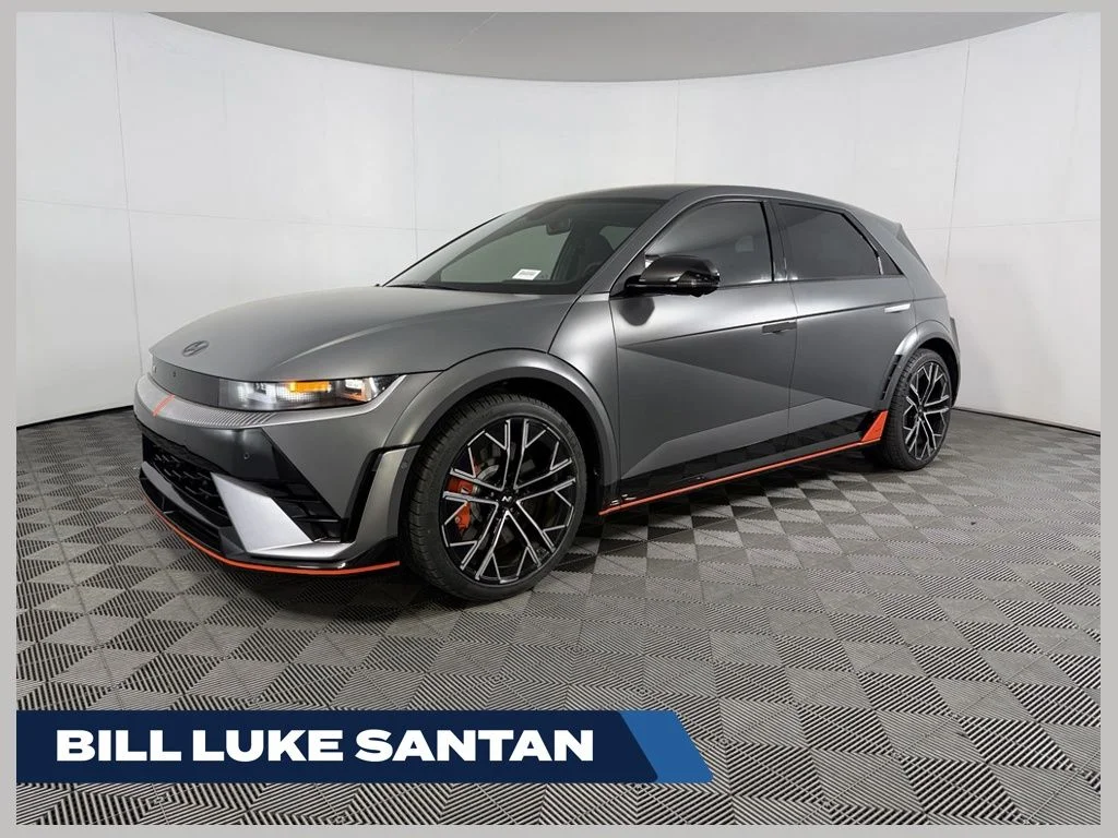 Used 2025 Gray Hyundai Base image 1
