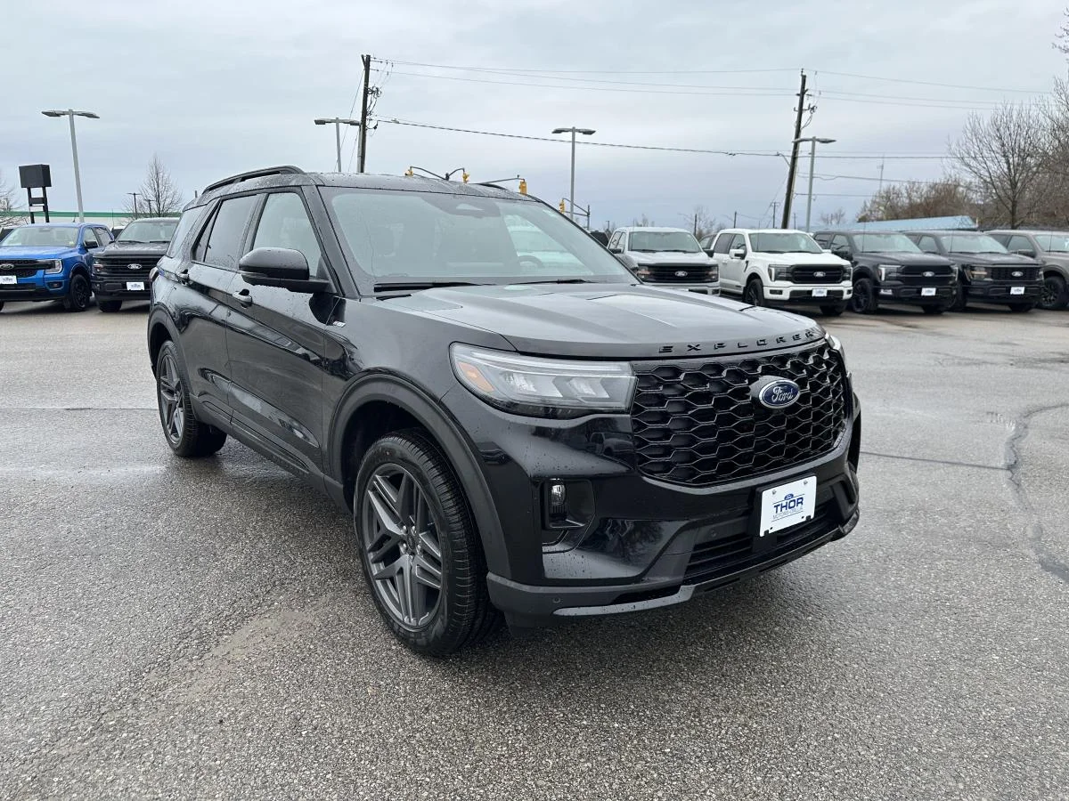 Used 2026 Black Ford St-Line image 3