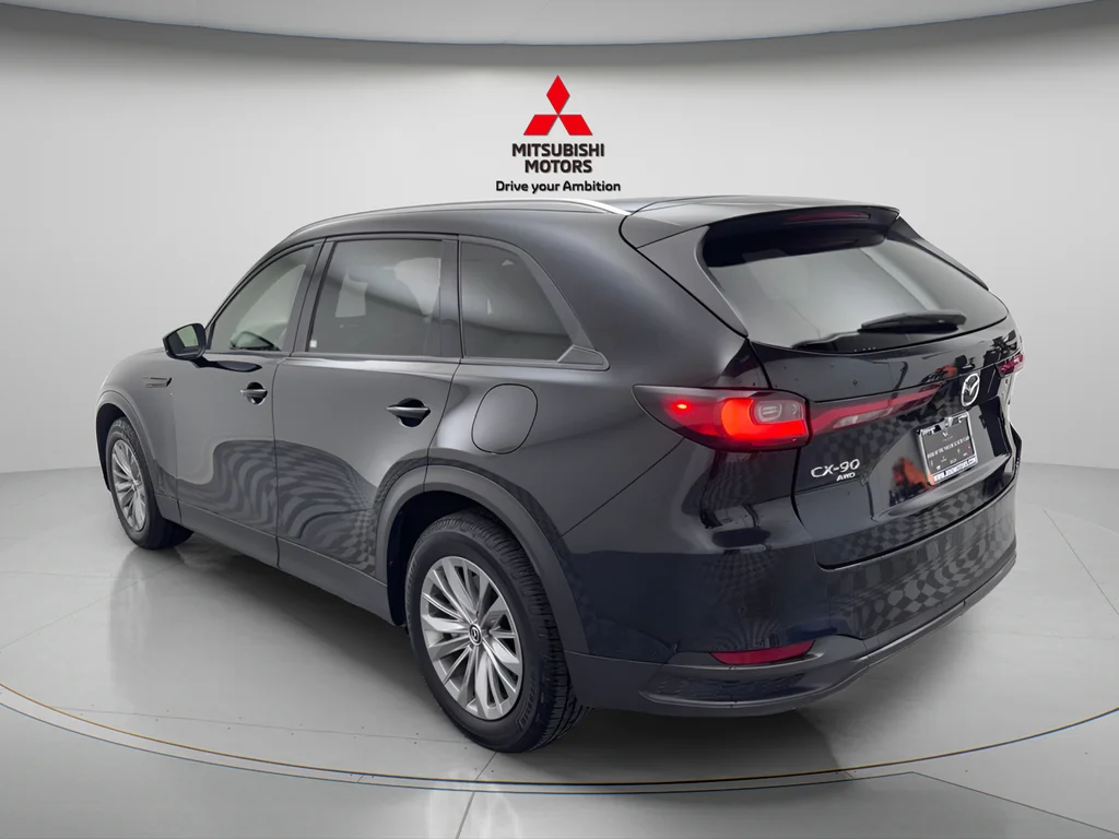 Used 2024 Jet Black Mazda 3.3 Turbo Preferred Plus AWD image 5