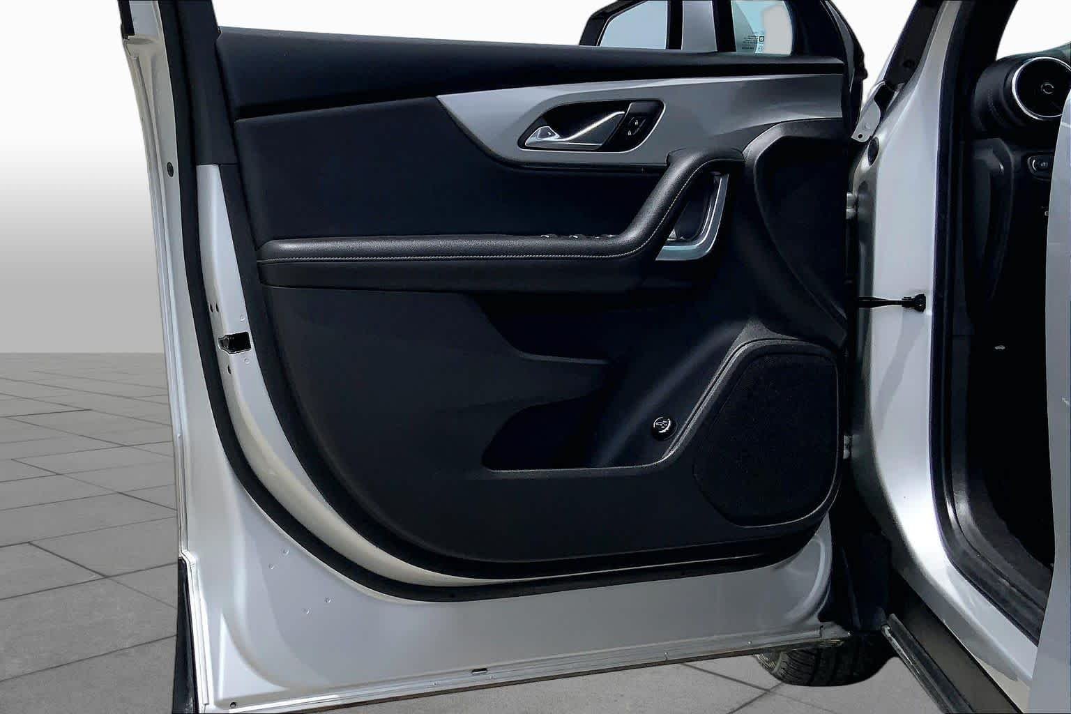 Used 2021 Silver Ice Metallic Chevrolet LT image 21