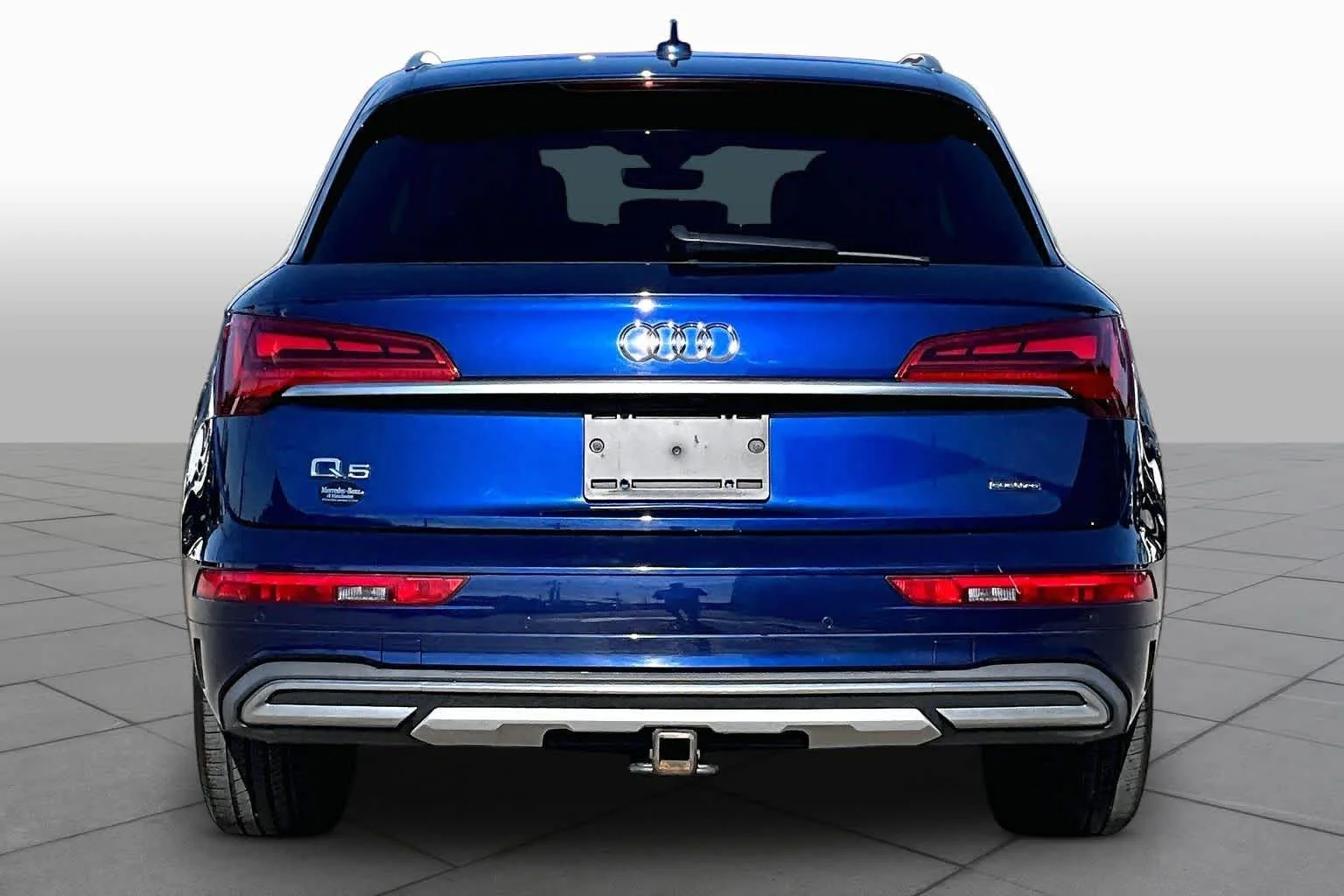 Used 2021 Navarra Blue Metallic Audi Premium Plus image 5