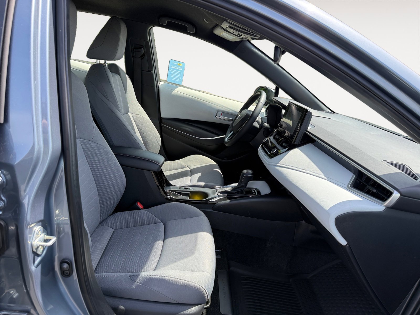 Used 2025 Blueprint Toyota SE image 19