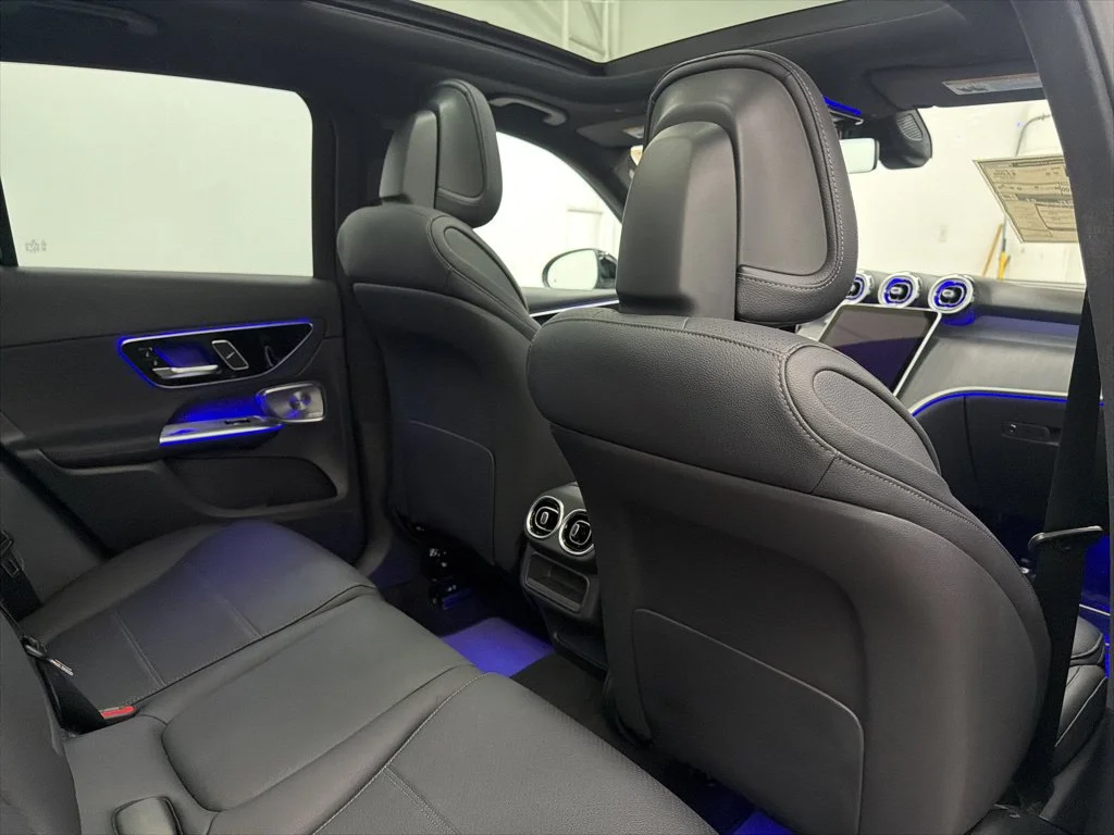 Certified Used 2026 Black Mercedes-Benz GLC 300 image 25