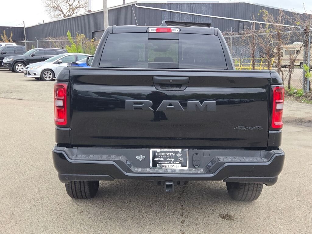 New 2026 Diamond Black Crystal Pearl-Coat Exterior Paint RAM Express image 13