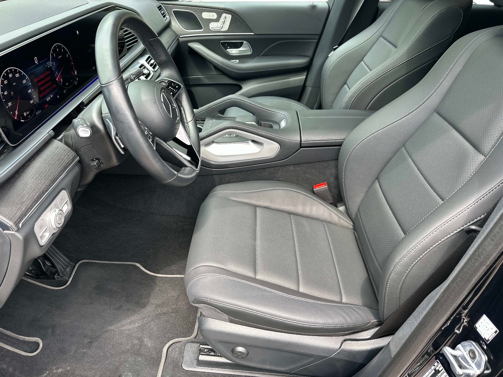 Certified Used 2025 Black Mercedes-Benz GLE 350 image 18