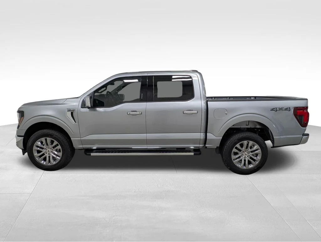 New 2026 Iconic Silver Metallic Ford XLT image 1