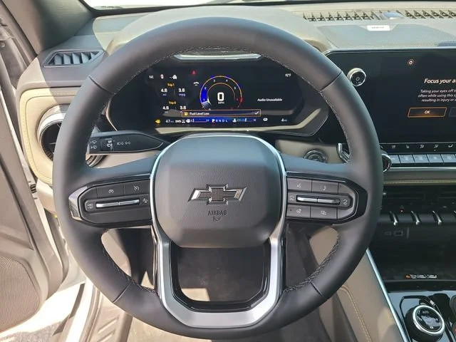 New 2026 Summit White Chevrolet ZR2 image 23