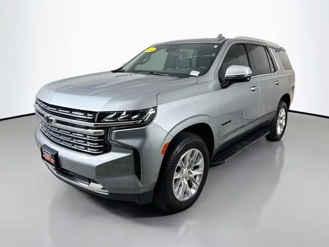 Used 2024 Gray Chevrolet Premier image 3