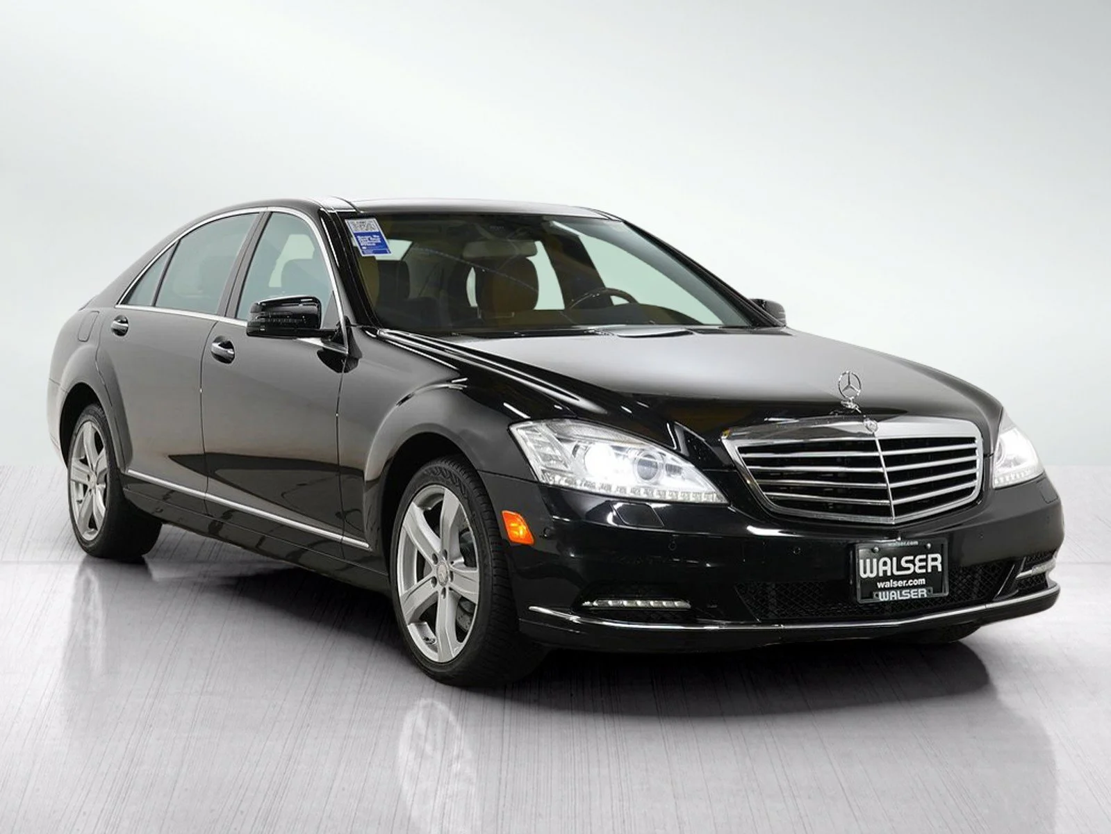 Used 2011 Black Mercedes-Benz 4D SEDAN S550 4MATIC® image 7