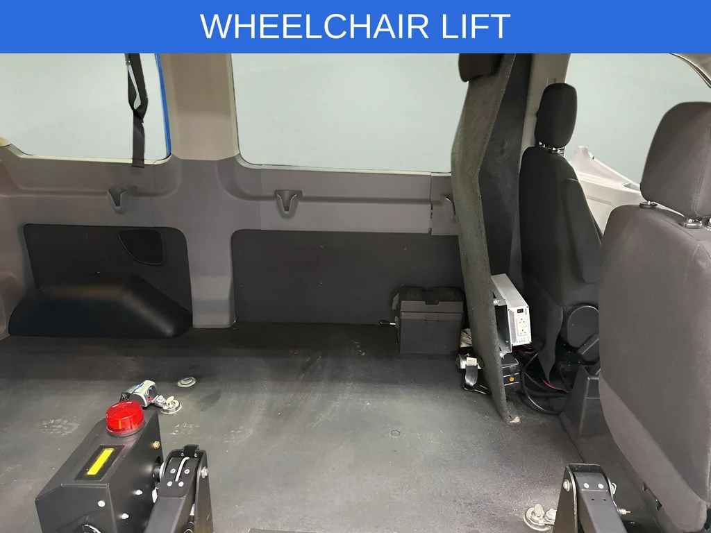 2016 Ford Transit XL - Photo 31