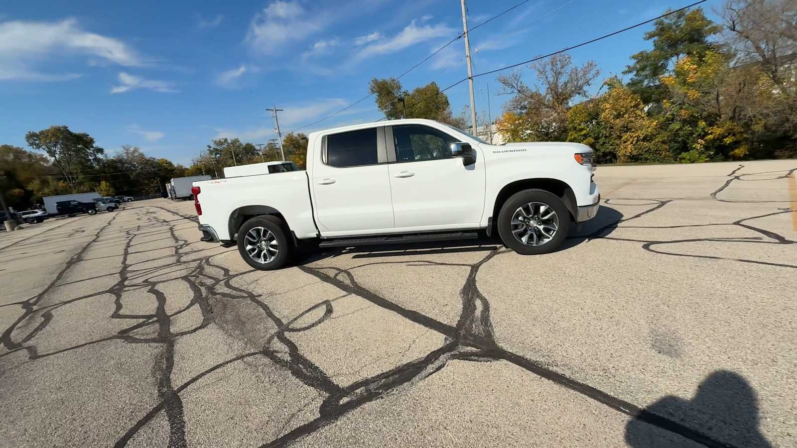 2024 Chevrolet Silverado 1500 LT - Photo 9