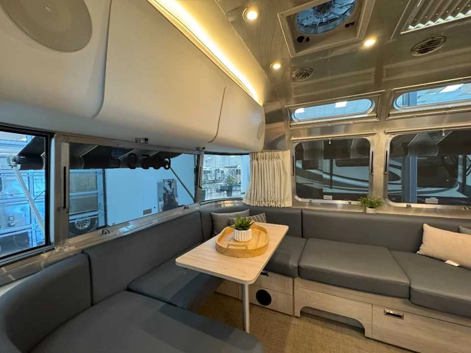 Used 2024 SILVER AIRSTREAM  image 14