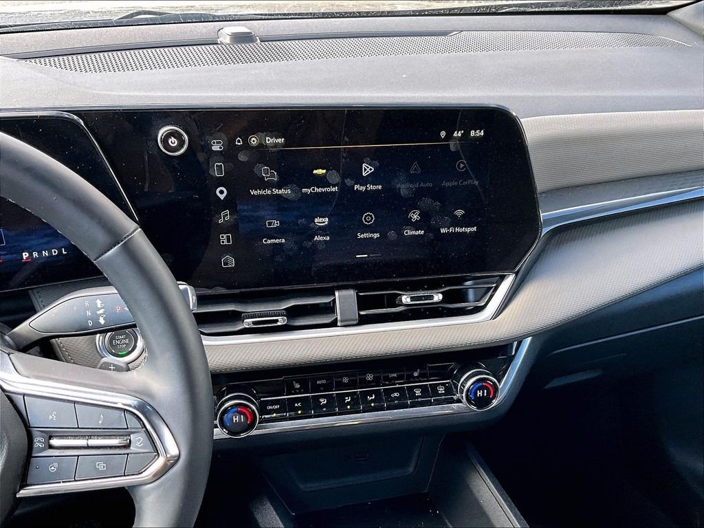Used 2025 Mosaic Black Metallic Chevrolet LT image 18