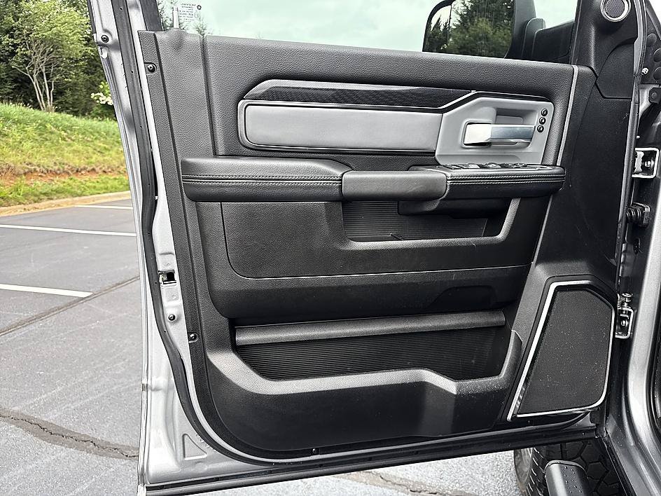 Used 2019 Billet Silver Metallic Clearcoat Ram Power Wagon image 9
