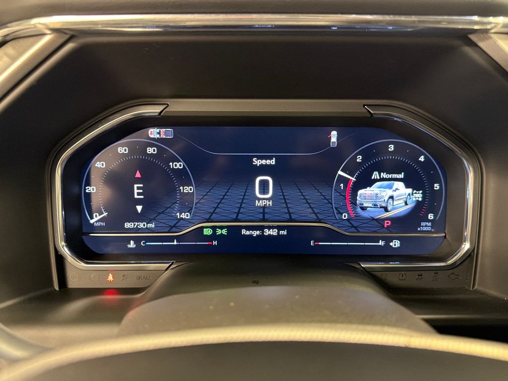 Used 2024 Silver GMC Denali image 37