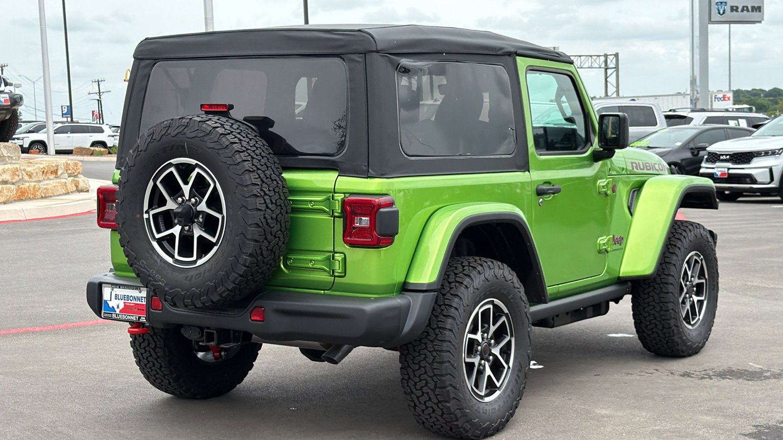 New 2026 Mojito Clear-Coat Exterior Paint Jeep Rubicon image 5