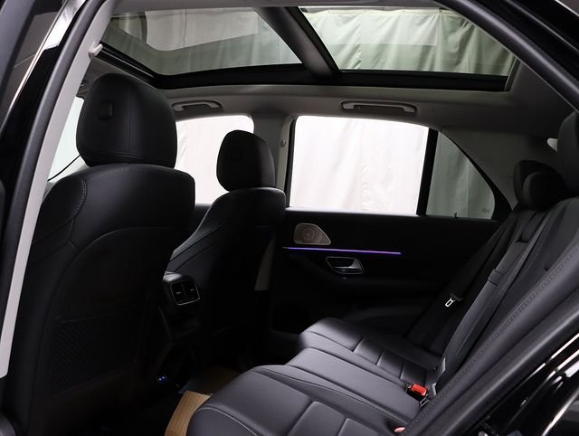 Certified Used 2026 Black Mercedes-Benz GLE 350 image 12