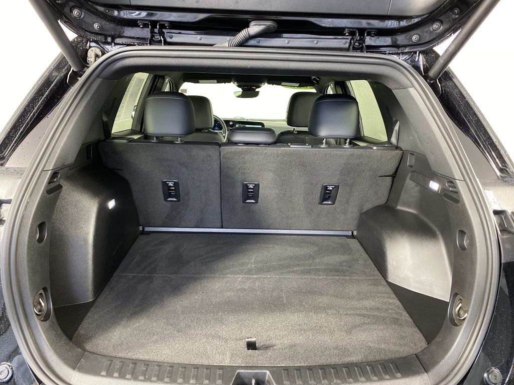 Used 2025 Black Chevrolet LT image 8