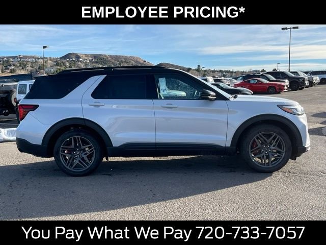 New 2026 Space White Metallic Ford ST image 6