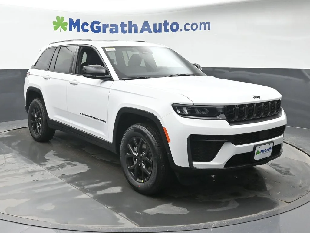 New 2026 White Jeep Altitude image 2