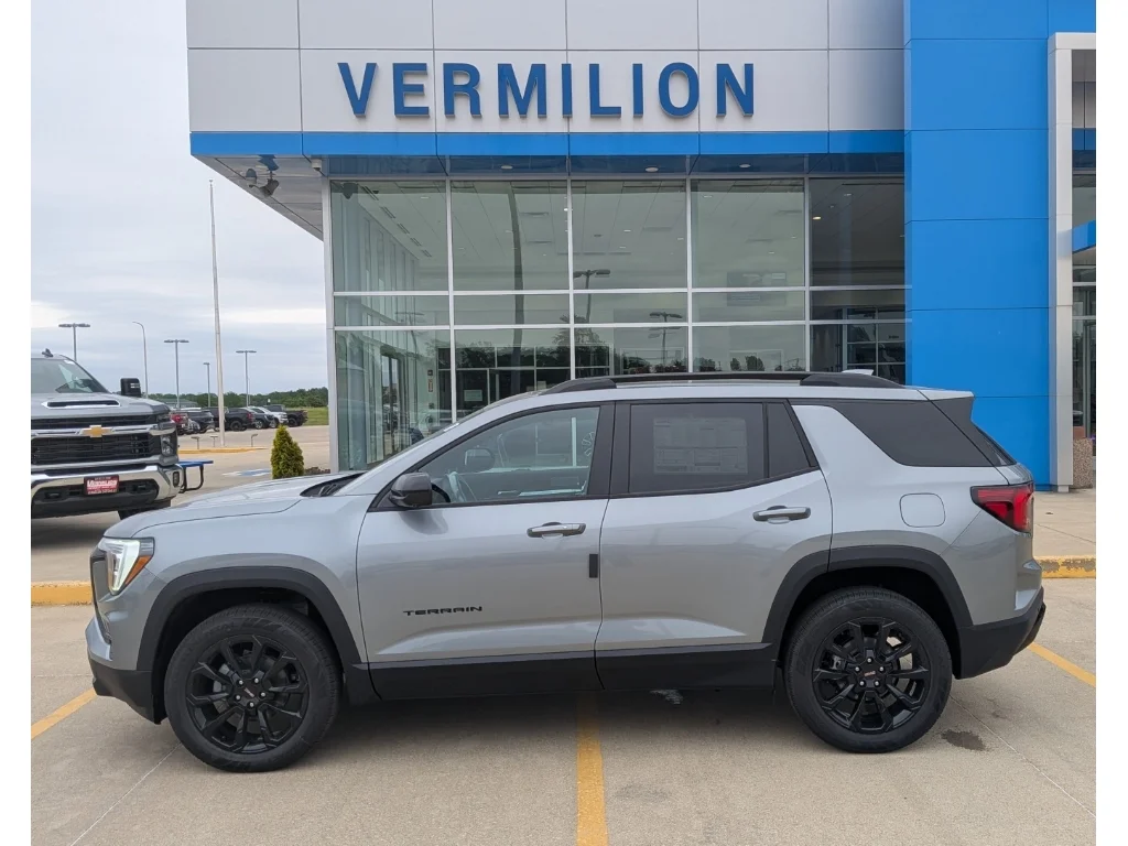 2026 GMC Terrain Elevation FWD's photo