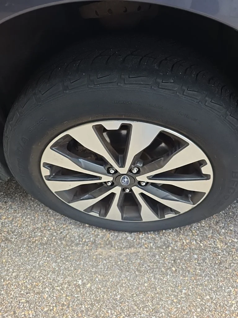 Used 2016 Gray Subaru 2.5i image 8