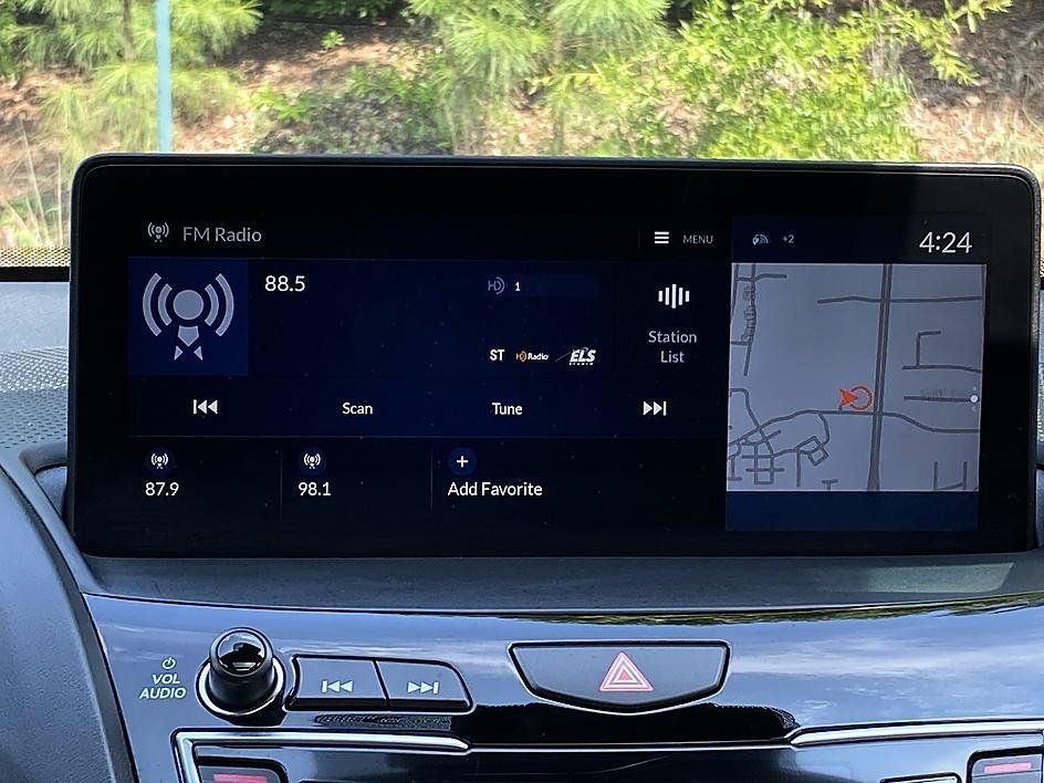 Used 2019 Silver Acura w/Technology Pkg image 20