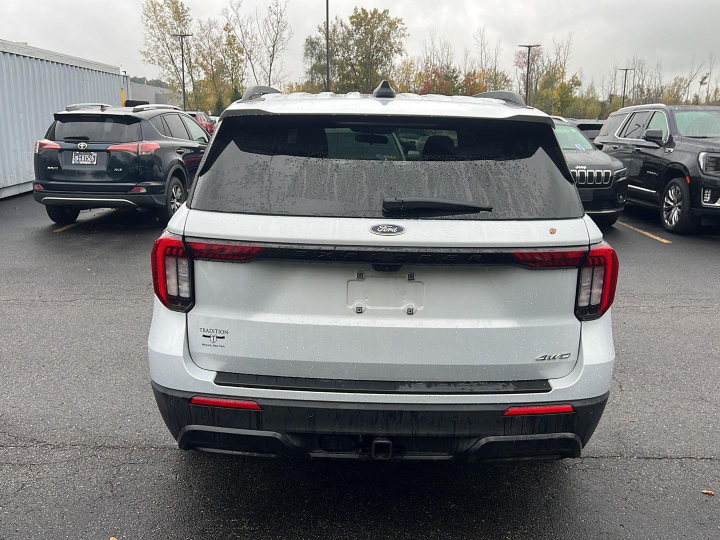 Used 2026 Space White Ford ST-Line image 3