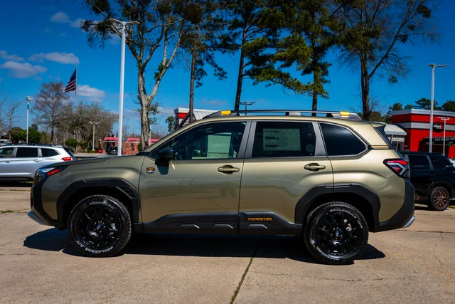 New 2026 Autumn Green Metallic Subaru Wilderness image 2