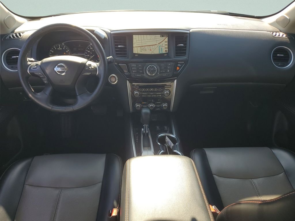 Used 2020 Gray Nissan SL image 12