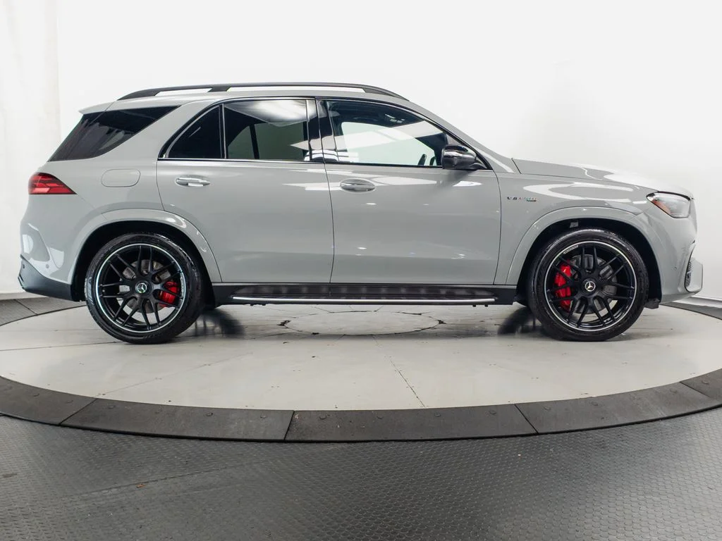 Used 2025 MANUFAKTUR Alpine Gray Mercedes-Benz GLE 63 S AMG® image 36