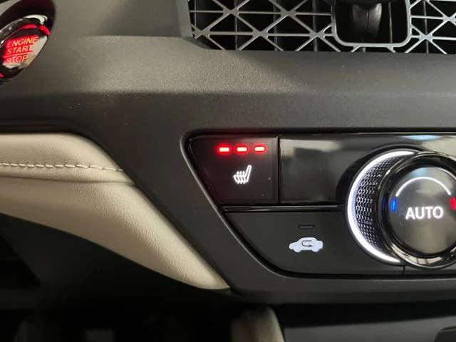 New 2026 White Honda SE image 21