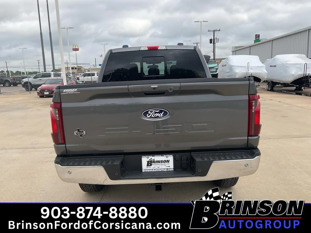 New 2026 Carbonized Gray Metallic Ford XLT image 4