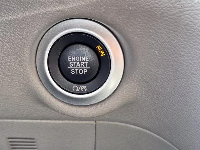 Used 2024 Black Chrysler Touring L image 22