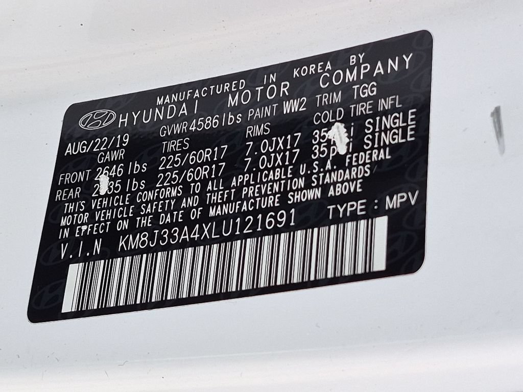 Used 2020 White Hyundai Value image 39