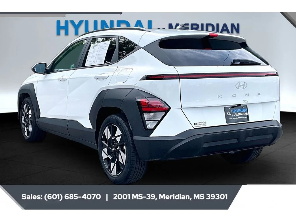 Used 2024 ATLAS WHITE Hyundai SEL image 2