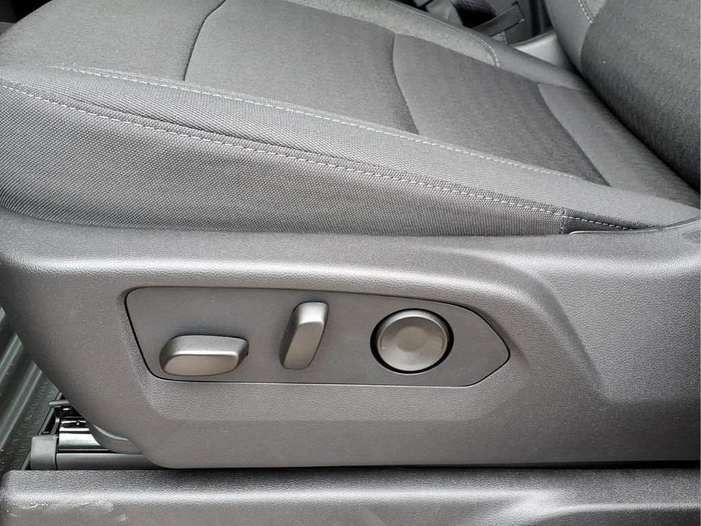 2026 Chevrolet Silverado 2500 HD Custom - Photo 17