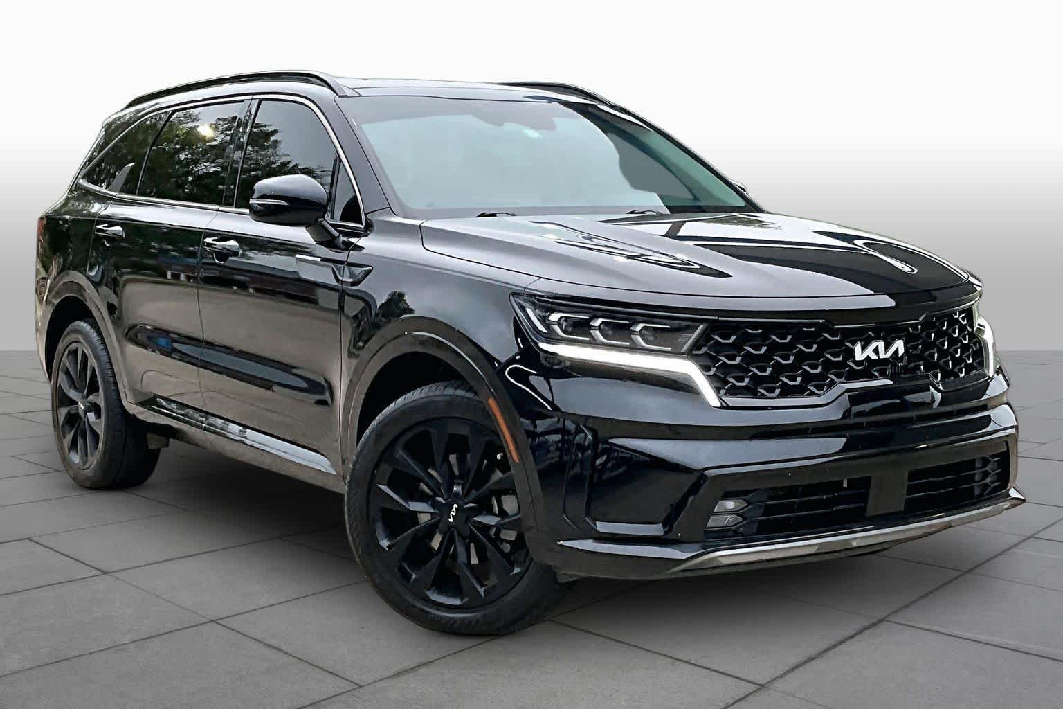 Used 2022 Ebony Black Kia SX image 3